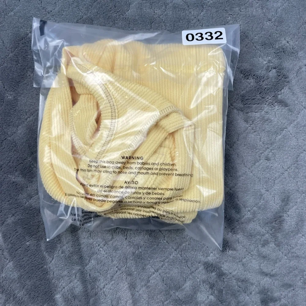 dk active Yellow Ribbed Sports Bra‎ Small